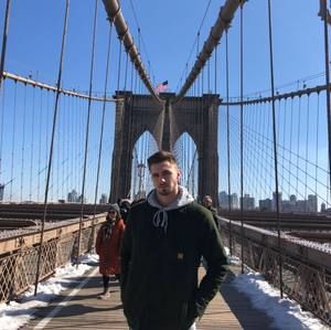 Meet your Posher, Julien